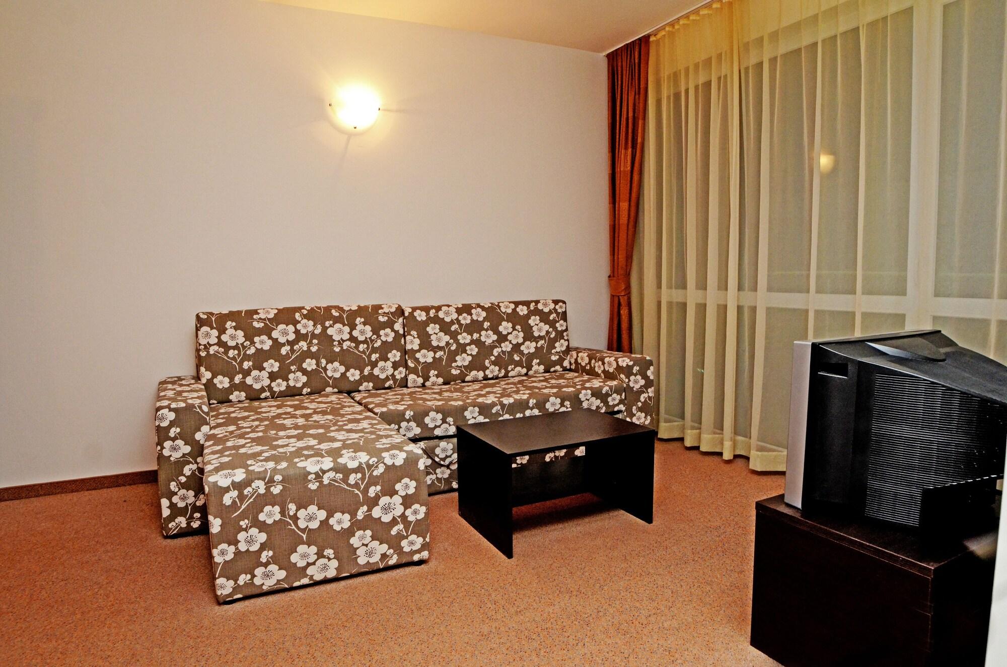 Clara Hotel Burgas Exterior foto