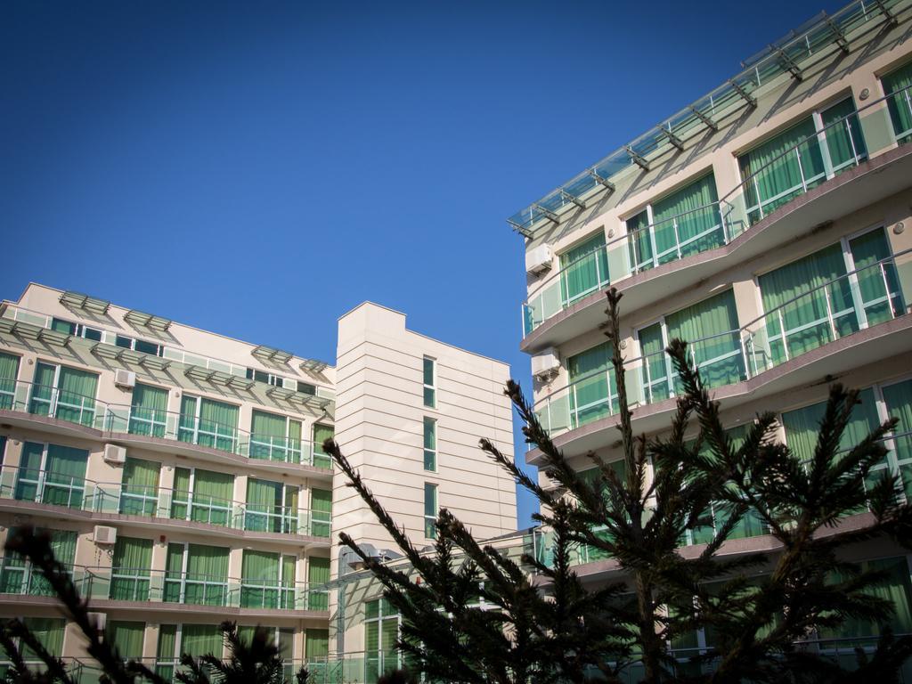 Clara Hotel Burgas Exterior foto